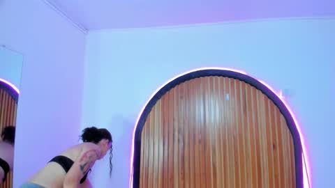 Mrs. Monroe online show from February 1, 2025, 7:02 pm