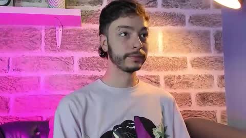    online show from September 9, 2025, 12:37 pm