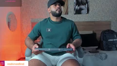 Noah online show from October 10, 2025, 7:57 pm