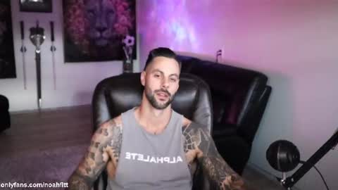 Noah Fitt online show from July 14, 2026, 2:38 am