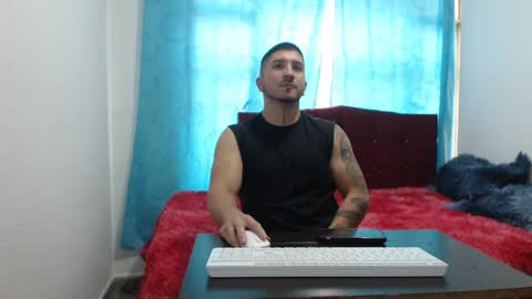 Snapshot of noahmurillo chatting on May 24, 2026, 7:08 pm noahmurillo online show from May 24, 2026, 7:08 pm
