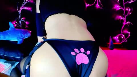 Noah Xtar online show from November 9, 2025, 2:54 am