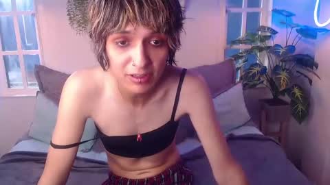 CALL ME APRIL  online show from October 21, 2025, 1:56 pm