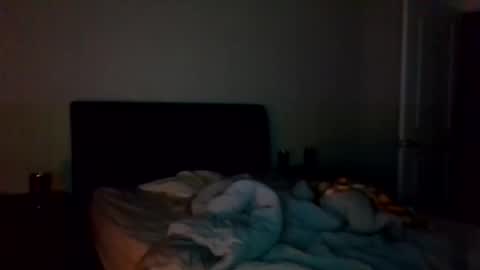 noelng3 online show from January 19, 2025, 10:50 am