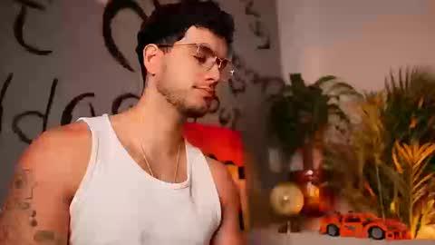 kevin online show from September 29, 2025, 8:02 pm