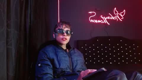 Snapshot of noha_thomson chatting on January 18, 2026, 1:31 am Noha Thomson online show from January 18, 2026, 1:31 am