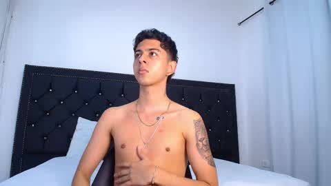 Snapshot of nohadrake chatting on March 15, 2026, 6:52 am Noha Drake online show from March 15, 2026, 6:52 am