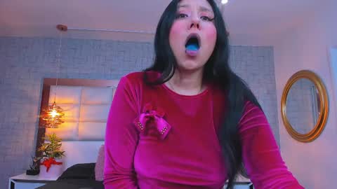  Nohemi   online show from March 27, 2026, 6:29 pm