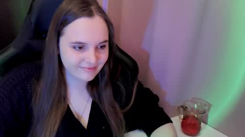 Snapshot of noir_ember_ chatting on February 7, 2026, 8:29 am noir_ember_ online show from February 7, 2026, 8:29 am