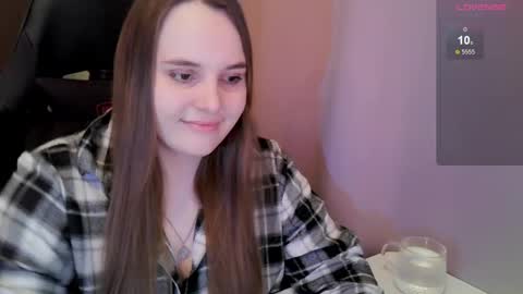 Snapshot of noir_ember_ chatting on April 20, 2026, 4:21 pm noir_ember_ online show from April 20, 2026, 4:21 pm