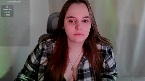 Snapshot of noir_ember_ chatting on July 8, 2026, 8:52 am noir_ember_ online show from July 8, 2026, 8:52 am