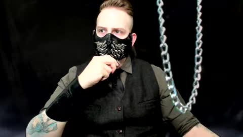 Noir online show from February 2, 2026, 4:49 pm