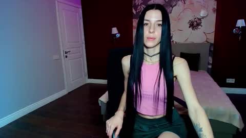 Snapshot of noirdiva chatting on March 21, 2026, 8:19 am NoirDiva online show from March 21, 2026, 8:19 am