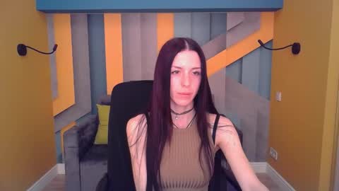 Snapshot of noirdiva chatting on May 4, 2026, 5:47 am NoirDiva online show from May 4, 2026, 5:47 am