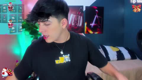 Snapshot of nolan_twink chatting on December 11, 2024, 4:07 am Nolan online show from December 11, 2024, 4:07 am