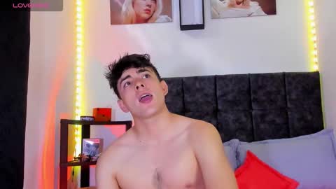 Snapshot of nolan_twink chatting on December 4, 2025, 7:11 pm Nolan online show from December 4, 2025, 7:11 pm