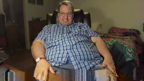 Snapshot of nolanvalenciax chatting on February 17, 2026, 5:04 am Nolan online show from February 17, 2026, 5:04 am