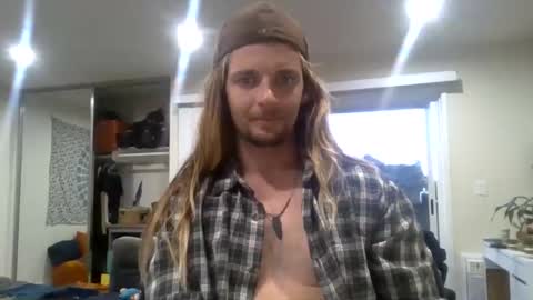 nomadicouple online show from October 28, 2025, 12:58 am