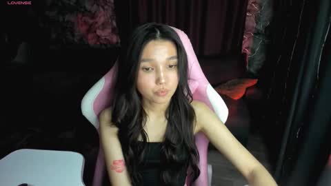 Snapshot of nomibean chatting on March 11, 2026, 7:42 pm nomi online show from March 11, 2026, 7:42 pm