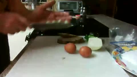 Noodles online show from November 17, 2025, 12:11 pm