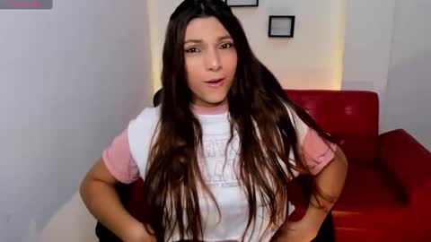 Nora online show from September 10, 2025, 9:15 pm