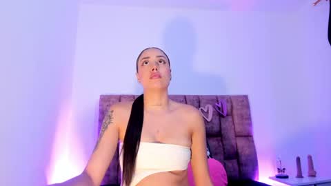 Snapshot of nora_dasilva chatting on July 14, 2026, 4:17 am Nora Da Silva online show from July 14, 2026, 4:17 am