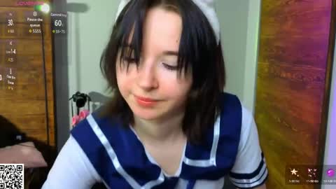 Snapshot of nora_failure chatting on May 29, 2026, 8:01 am Nora Failure online show from May 29, 2026, 8:01 am