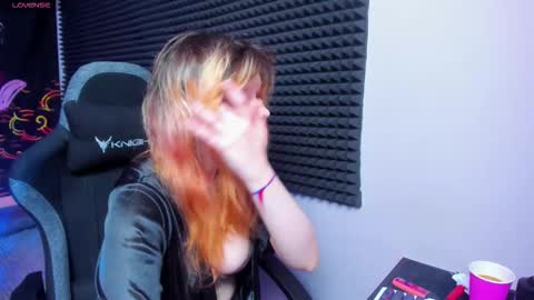 Nora online show from October 3, 2025, 10:01 am