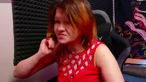 Snapshot of nora_lovvv chatting on January 8, 2026, 10:50 am Nora online show from January 8, 2026, 10:50 am