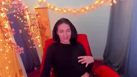 Snapshot of nora_n chatting on February 24, 2026, 9:13 pm Nora online show from February 24, 2026, 9:13 pm