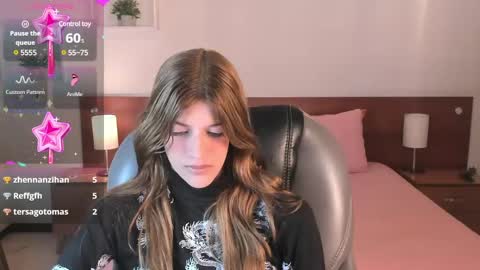 Nora online show from December 28, 2024, 2:32 pm