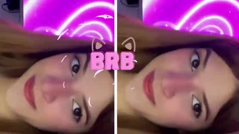 Snapshot of nora_vennucci chatting on January 14, 2026, 8:03 pm Nora online show from January 14, 2026, 8:03 pm