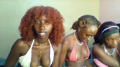 Norababy20 online show from April 29, 2026, 4:22 pm