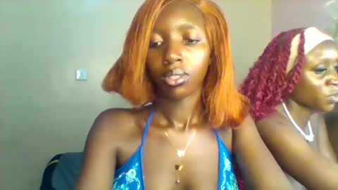 Norababy20 online show from May 11, 2026, 4:40 am