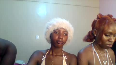 Norababy20 online show from June 29, 2026, 3:56 pm