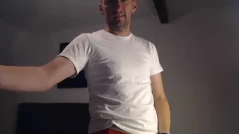 nordicrunner76 online show from July 7, 2026, 11:20 pm