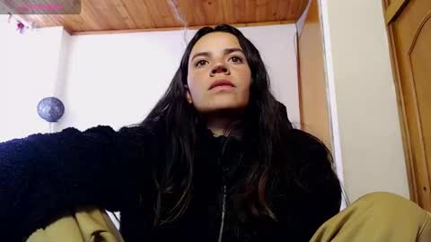 Snapshot of noreen_ chatting on October 30, 2025, 8:09 pm noreen_ online show from October 30, 2025, 8:09 pm