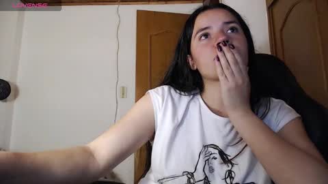 Snapshot of noreen_ chatting on November 14, 2025, 3:05 am noreen_ online show from November 14, 2025, 3:05 am