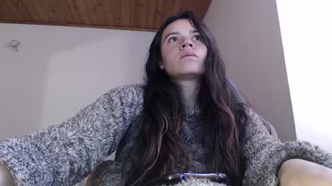 Snapshot of noreen_ chatting on December 18, 2025, 2:23 pm noreen_ online show from December 18, 2025, 2:23 pm