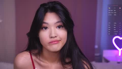 Snapshot of noreenbeckey chatting on February 10, 2026, 7:34 am Nore online show from February 10, 2026, 7:34 am