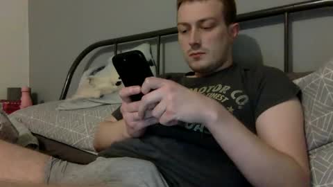 Snapshot of norfolkboy18 chatting on February 8, 2025, 5:29 pm Ollie online show from February 8, 2025, 5:29 pm