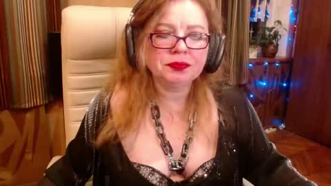 miss Tress online show from November 15, 2025, 11:54 pm