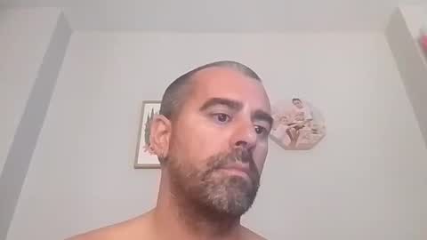 NORMALITO online show from September 25, 2025, 11:47 am