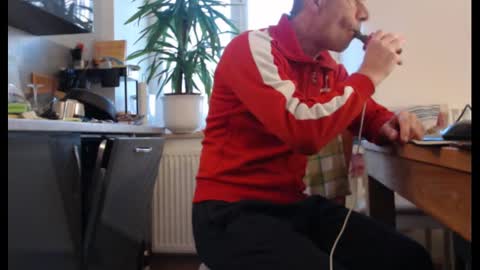 Snapshot of normuc chatting on December 29, 2024, 9:50 am Normuc online show from December 29, 2024, 9:50 am