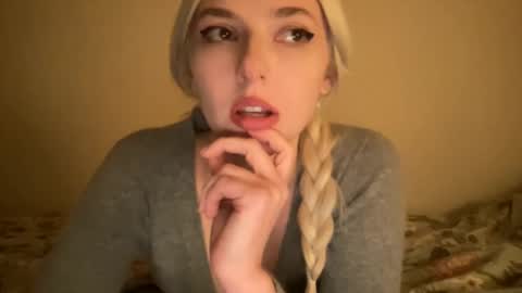 Snapshot of noscandal chatting on March 4, 2025, 6:15 am noscandal online show from March 4, 2025, 6:15 am