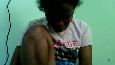Snapshot of nosminah01 chatting on June 5, 2026, 1:06 pm nosminah01 online show from June 5, 2026, 1:06 pm
