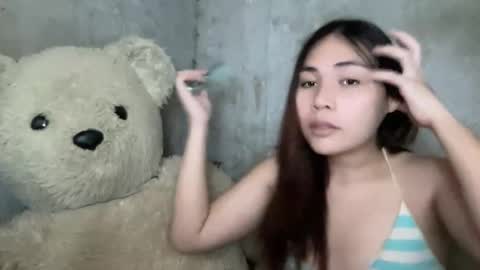 Snapshot of not_semsem chatting on October 15, 2025, 6:30 pm amber online show from October 15, 2025, 6:30 pm