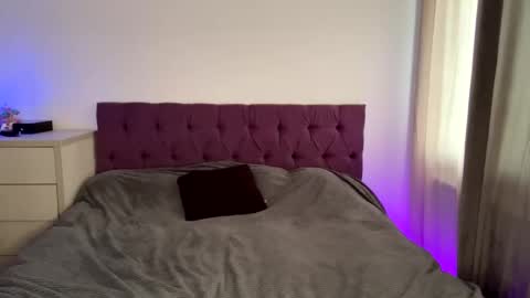 Tina online show from November 9, 2025, 8:56 am