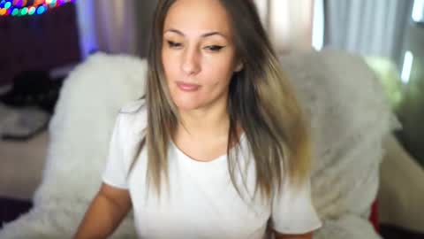 Snapshot of notamericanpie23 chatting on January 13, 2026, 10:09 am Tina online show from January 13, 2026, 10:09 am