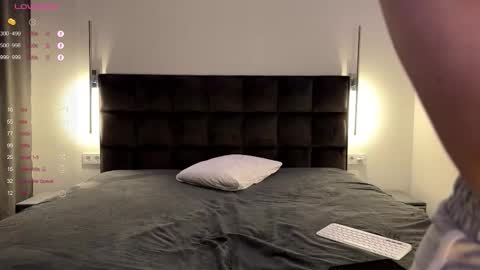 Snapshot of notelis chatting on January 15, 2026, 3:05 pm Goldie online show from January 15, 2026, 3:05 pm